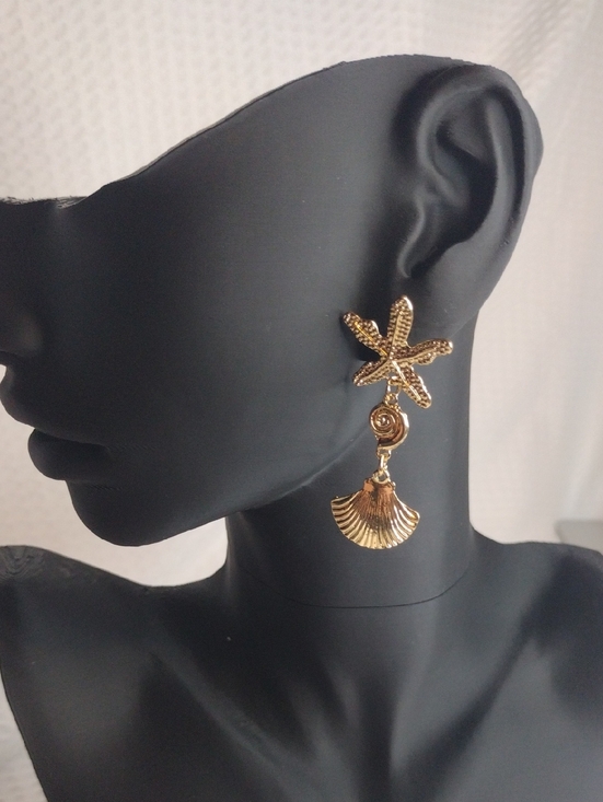 Jewelry - Gold Starfish & Shell Drop Earrings - Women Jewelry